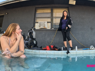 SASSY & CINAMON in BLACK WIDOW 2.0