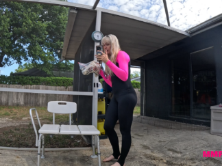 ARIANA in TWO TWINS ONE TRAP PART ONE